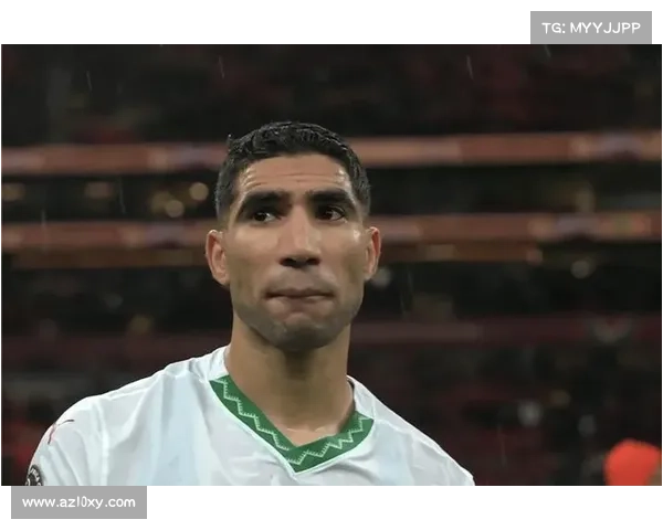 阿什拉夫红牌瞬间，VAR介入判定严重犯规